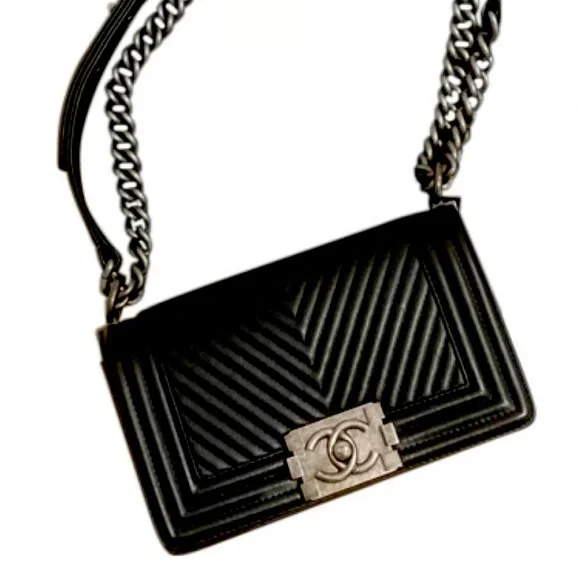 CHANEL | Bags | Chanel Boy Bag 25 | Poshmark